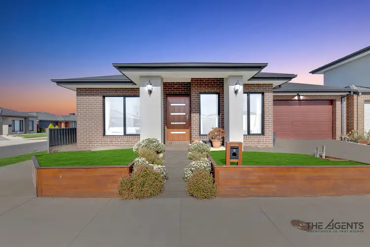 8 Eddy Crescent, Tarneit VIC 3029