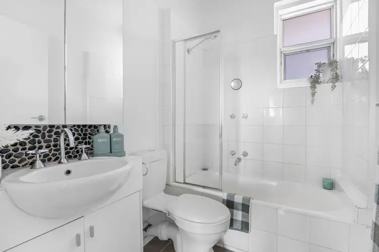 Fourth view of Homely apartment listing, 12/23 Kooyong Road, Armadale VIC 3143