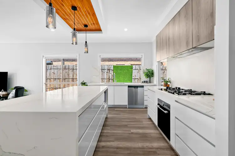 Sixth view of Homely house listing, 306 Mandalay Circuit, Beveridge VIC 3753