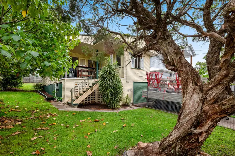120 Ridge Street, Greenslopes QLD 4120