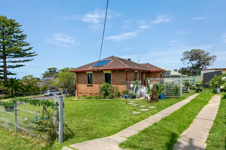 Sixth view of Homely house listing, 2 Toshack Street, Warilla NSW 2528