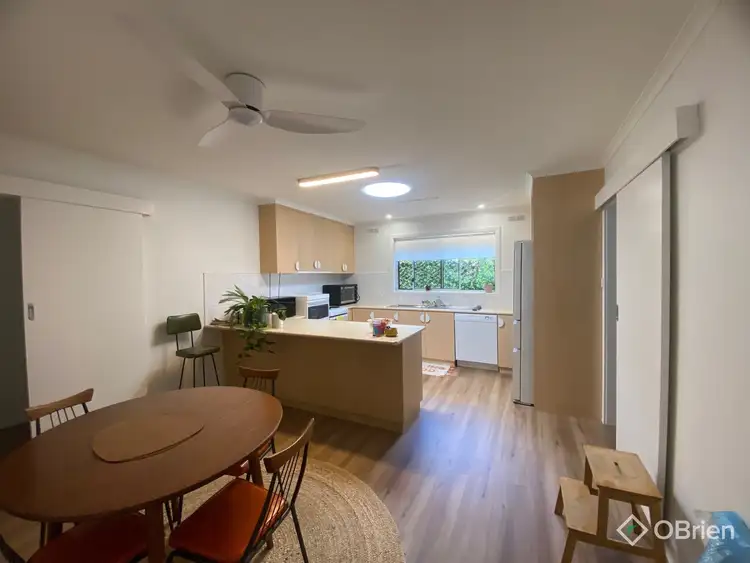 Fourth view of Homely townhouse listing, 2/9 Tower Street, Wodonga VIC 3690
