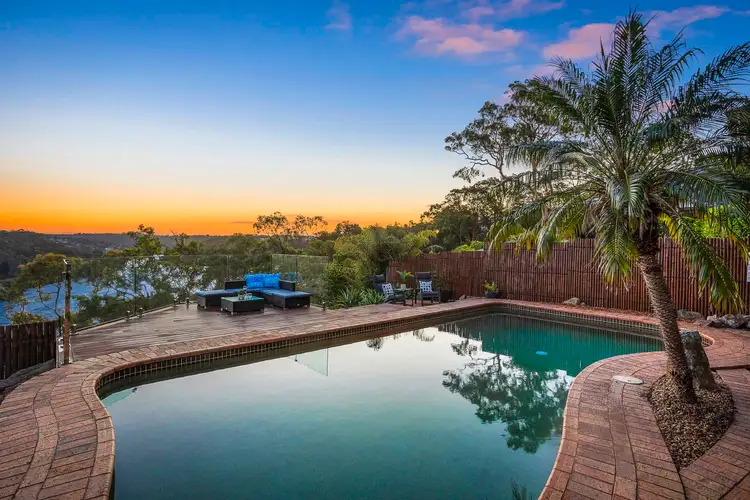 52-54 Bignell Street, Illawong NSW 2234