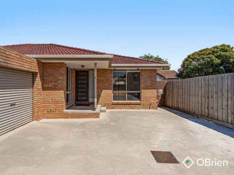 2/17 King George Parade, Dandenong VIC 3175