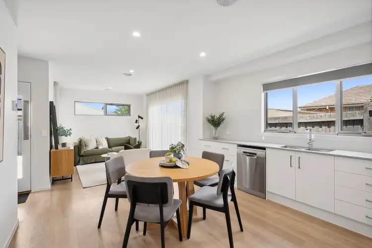 Main view of Homely townhouse listing, 5/261 Roslyn Road, Highton VIC 3216