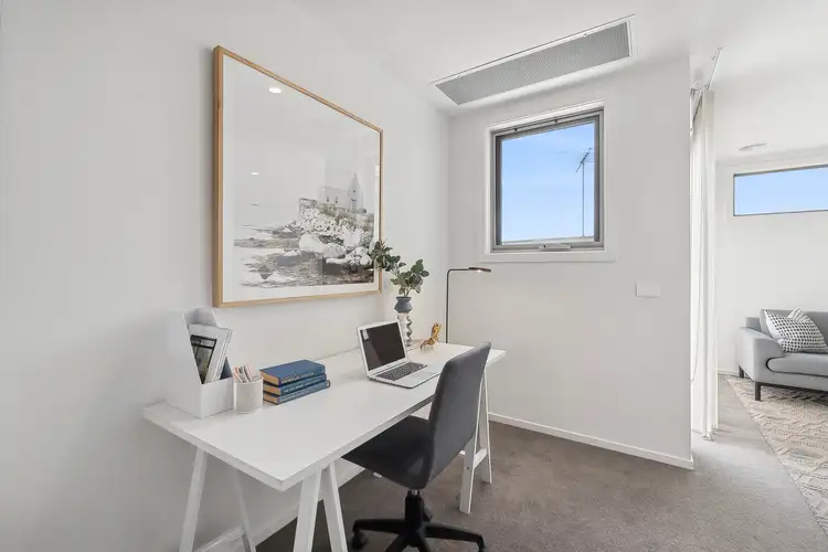 Fifth view of Homely townhouse listing, 5/261 Roslyn Road, Highton VIC 3216