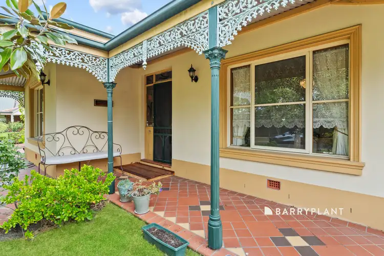 Second view of Homely house listing, 16 Grant Close, Berwick VIC 3806