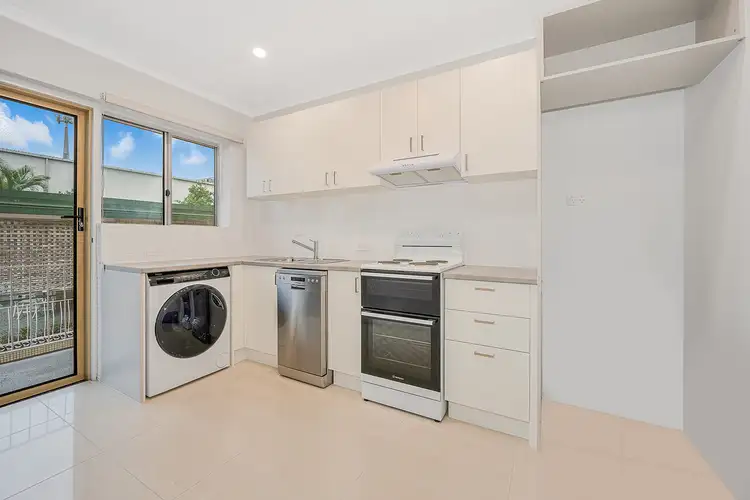 Third view of Homely unit listing, 6/38 Edmondstone Street, Newmarket QLD 4051