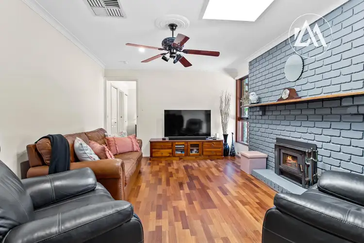 Second view of Homely house listing, 47 Warrawee Circuit, Frankston VIC 3199