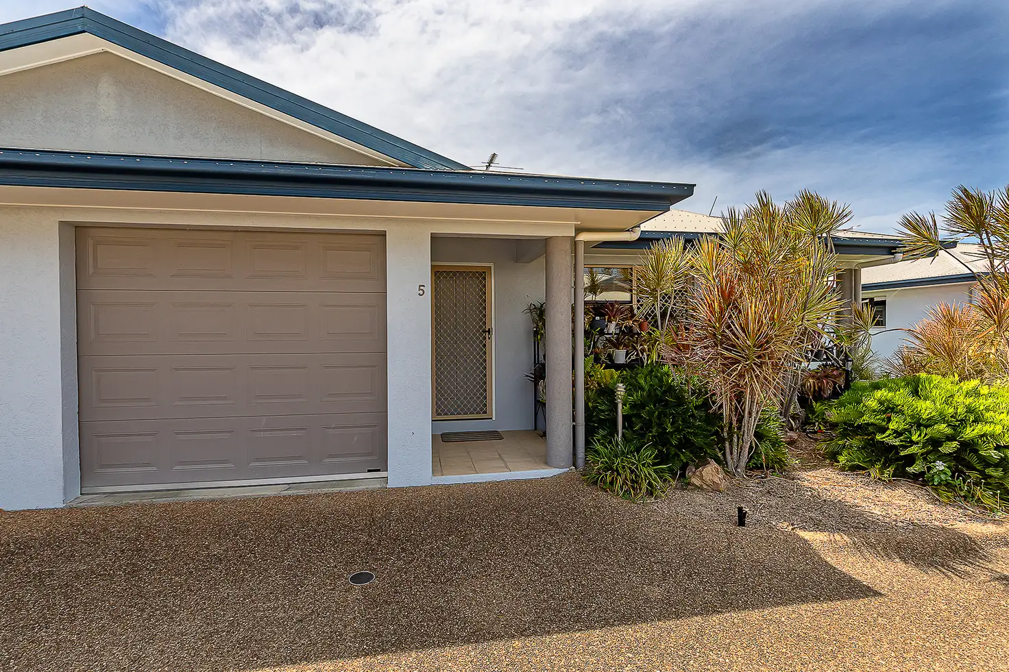 Main view of Homely unit listing, 5/10 Renecol Avenue, Rasmussen QLD 4815