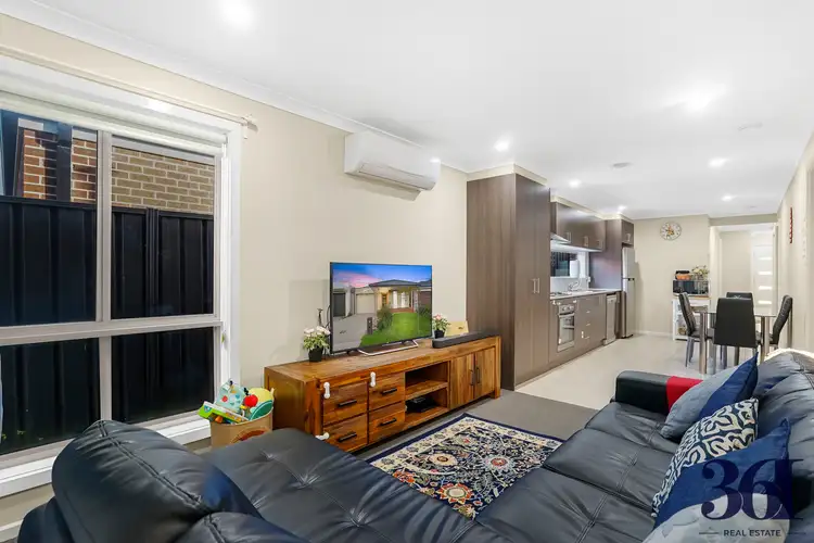 Second view of Homely house listing, 27 Ravenshaw Chase, Tarneit VIC 3029