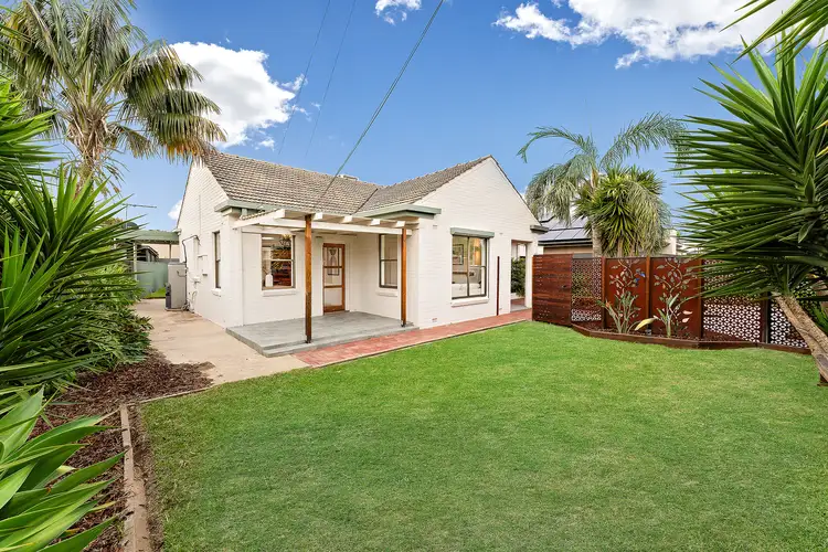 1 Coorilla Avenue, Glenelg North SA 5045