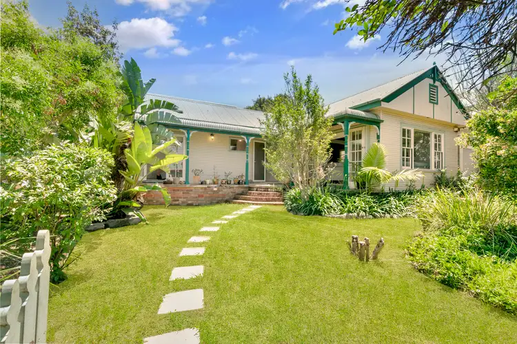 Second view of Homely house listing, 2 Quirk Street, Dee Why NSW 2099