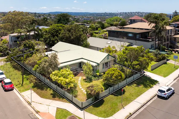 Sixth view of Homely house listing, 2 Quirk Street, Dee Why NSW 2099