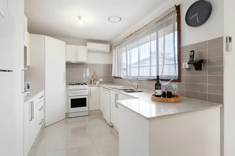 Fifth view of Homely house listing, 19 Leonard Close, Clarinda VIC 3169