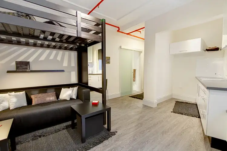 Third view of Homely studio listing, 6/1A Roslyn Street, Potts Point NSW 2011