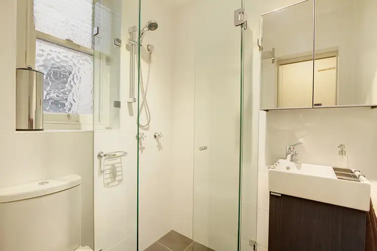 Fifth view of Homely studio listing, 6/1A Roslyn Street, Potts Point NSW 2011
