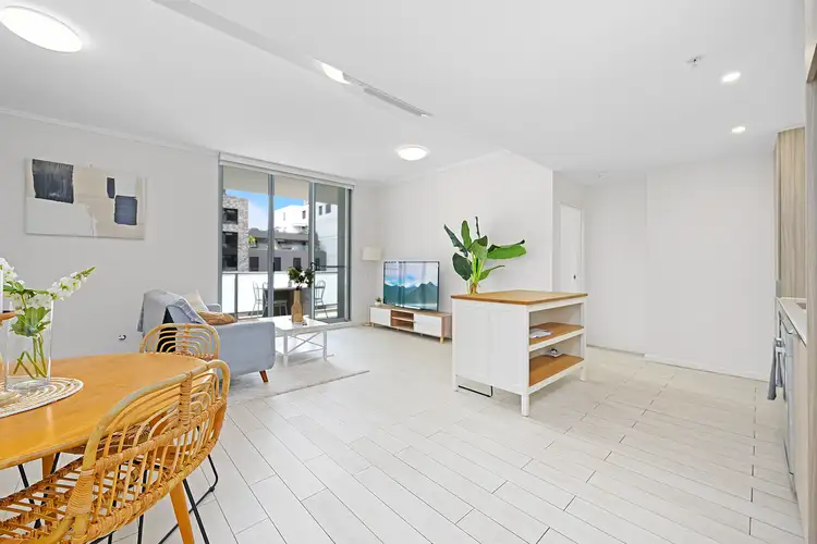 E628/1-39 Lord Sheffield Circuit, Penrith NSW 2750