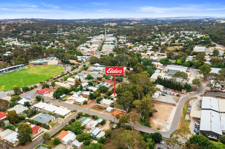 19 Jonathon Street, Clare SA 5453