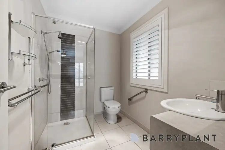 Sixth view of Homely house listing, 5 Kinross Court, Deer Park VIC 3023
