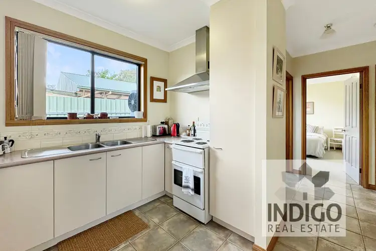Fifth view of Homely unit listing, 2/19 John Street, Beechworth VIC 3747