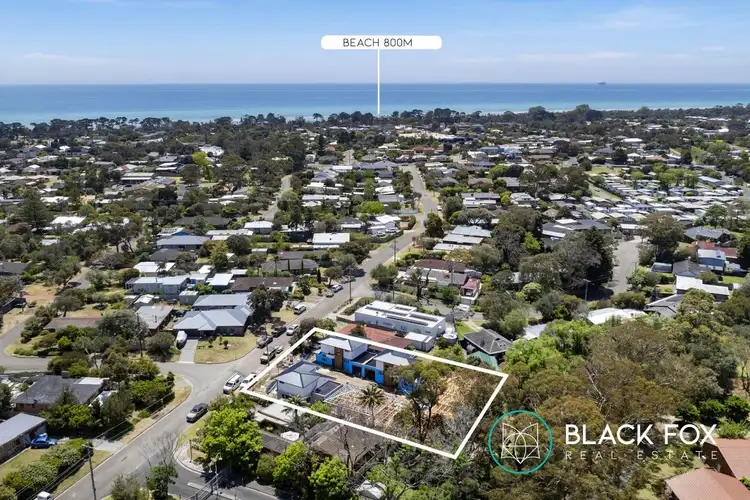 33 Cootamundra Avenue