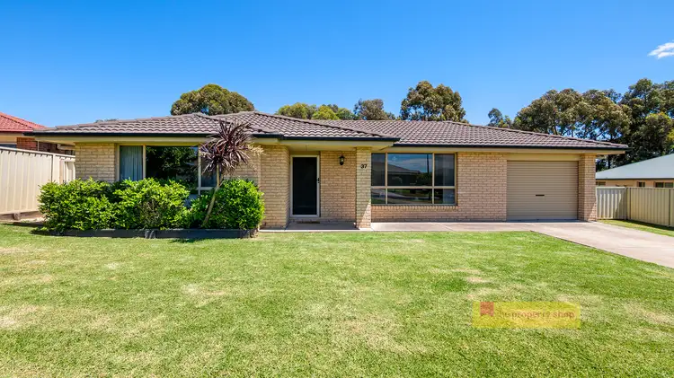 37 Hardy Crescent, Mudgee NSW 2850