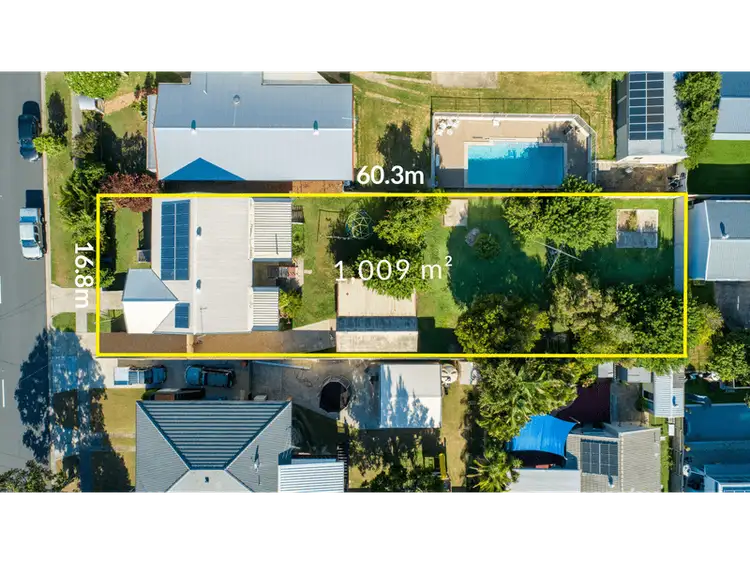 15 Michel Road, Scarborough QLD 4020