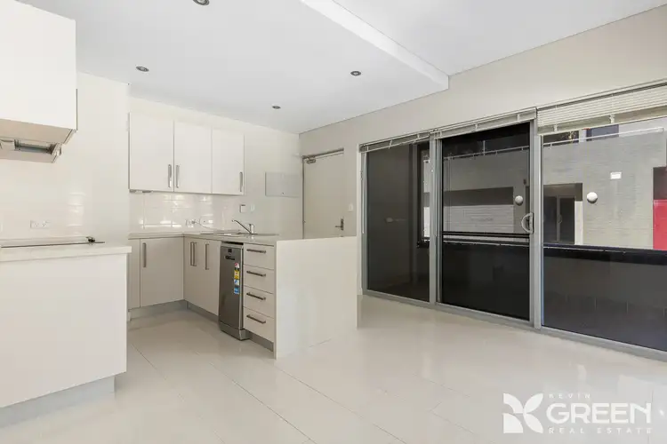 Fifth view of Homely unit listing, 1/15 Treviso Mews, Mandurah WA 6210