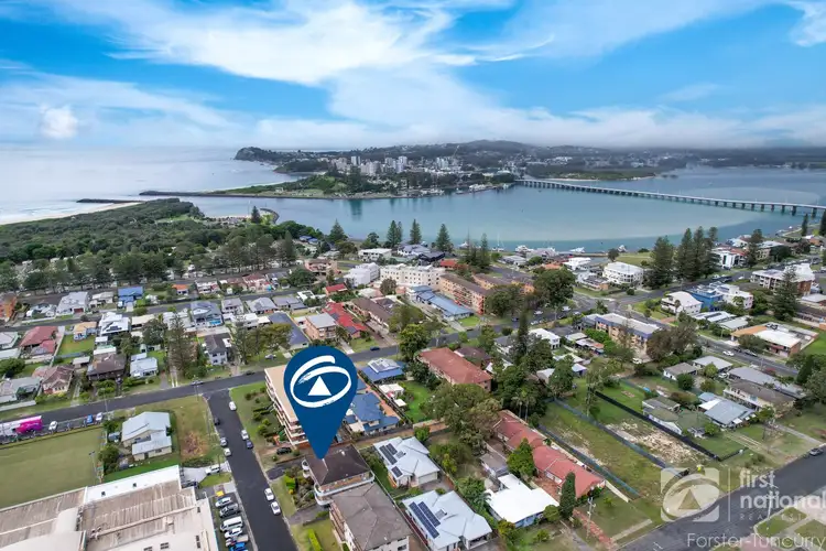 2/1 Little Street, Tuncurry NSW 2428