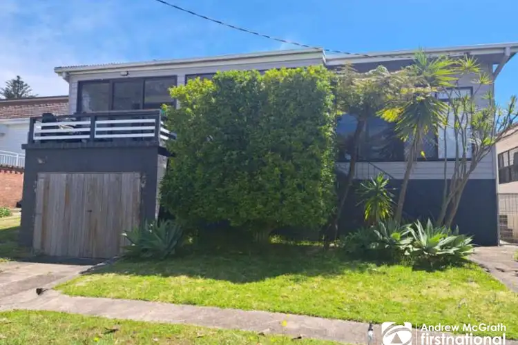 6 Vista Parade