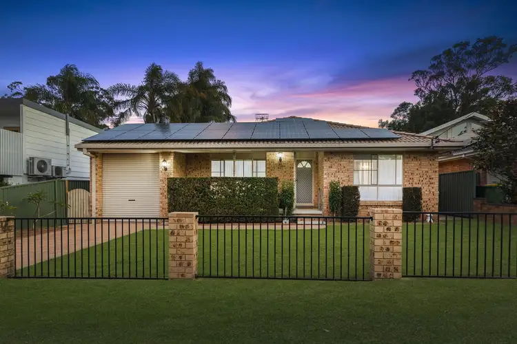 17 Montah Avenue, Berkeley Vale NSW 2261