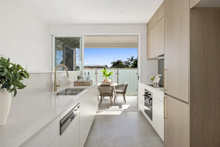 4/37 Hinley Avenue, Maroochydore QLD 4558