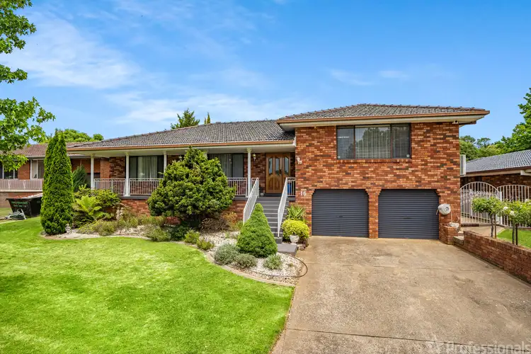 16 Boronia Crescent, Orange NSW 2800