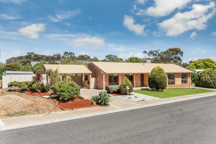 Main view of Homely house listing, 3 Bambara Close, Kennington VIC 3550