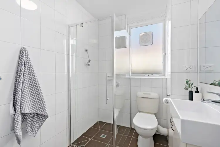 Sixth view of Homely apartment listing, 1/39 Tooronga Road, Malvern East VIC 3145