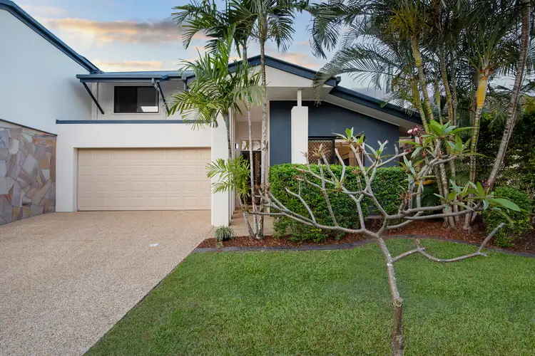 2/11 Acklin Court, Varsity Lakes QLD 4227
