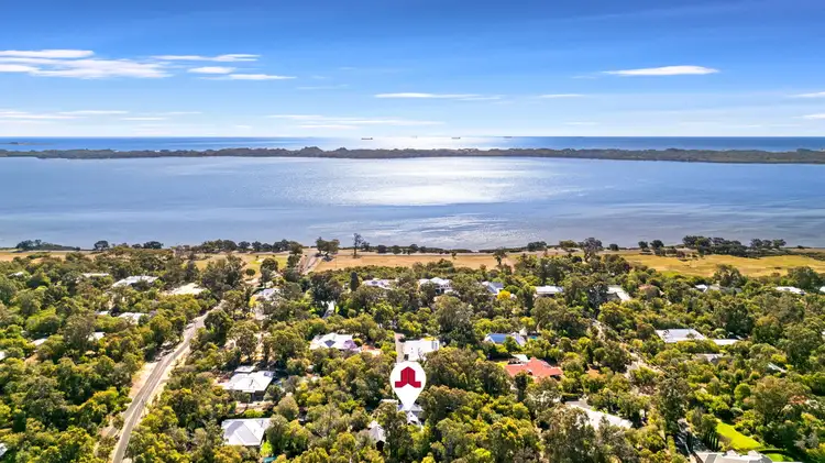 Second view of Homely house listing, 3 Pembroke Heights, Leschenault WA 6233