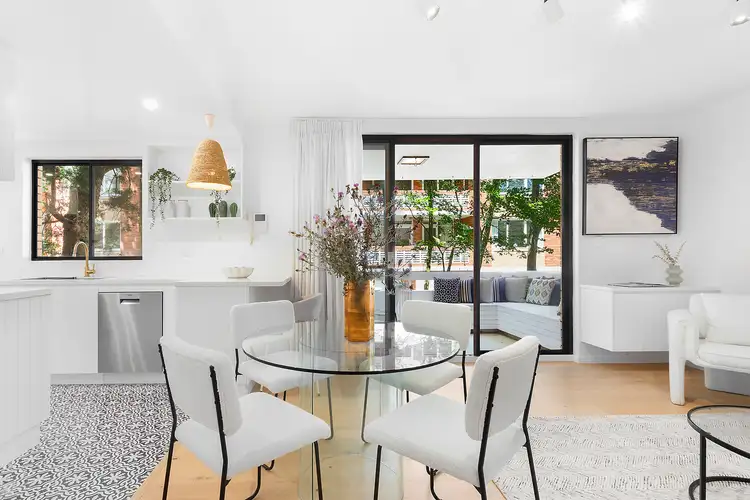 Third view of Homely apartment listing, 2/6 Liverpool Street, Rose Bay NSW 2029