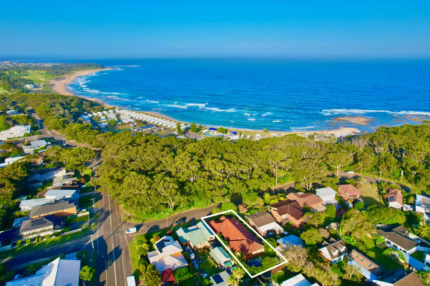 Main view of Homely house listing, 3 Reserve Drive, Bateau Bay NSW 2261