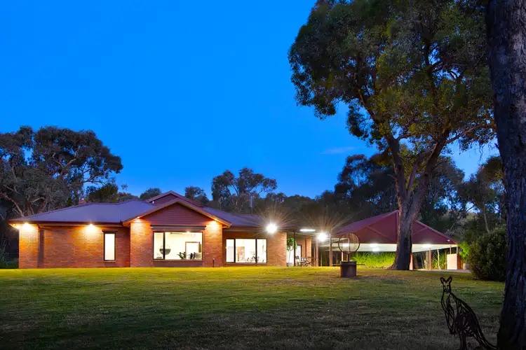 1 Coy Street, Golden Point VIC 3451