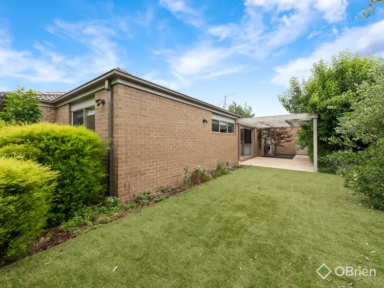 Fifth view of Homely house listing, 9 Hillgrove Close, Warragul VIC 3820