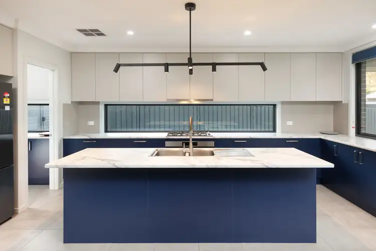 Fifth view of Homely house listing, 15 Woodbridge Street, Killara VIC 3691