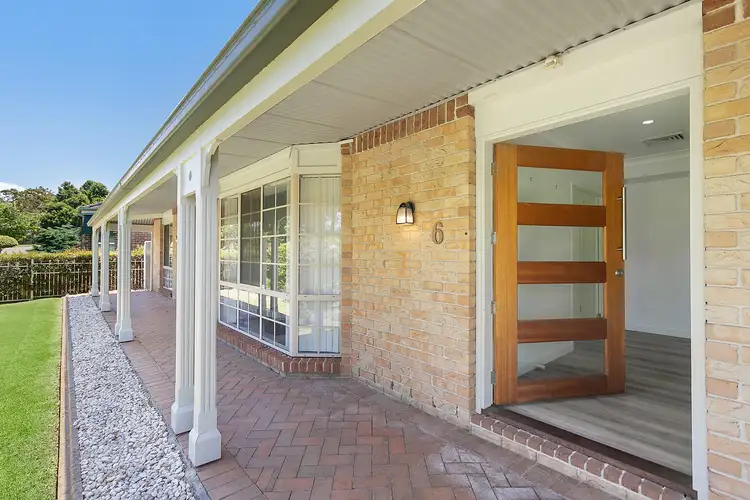 6 Barrington Drive, Woongarrah NSW 2259