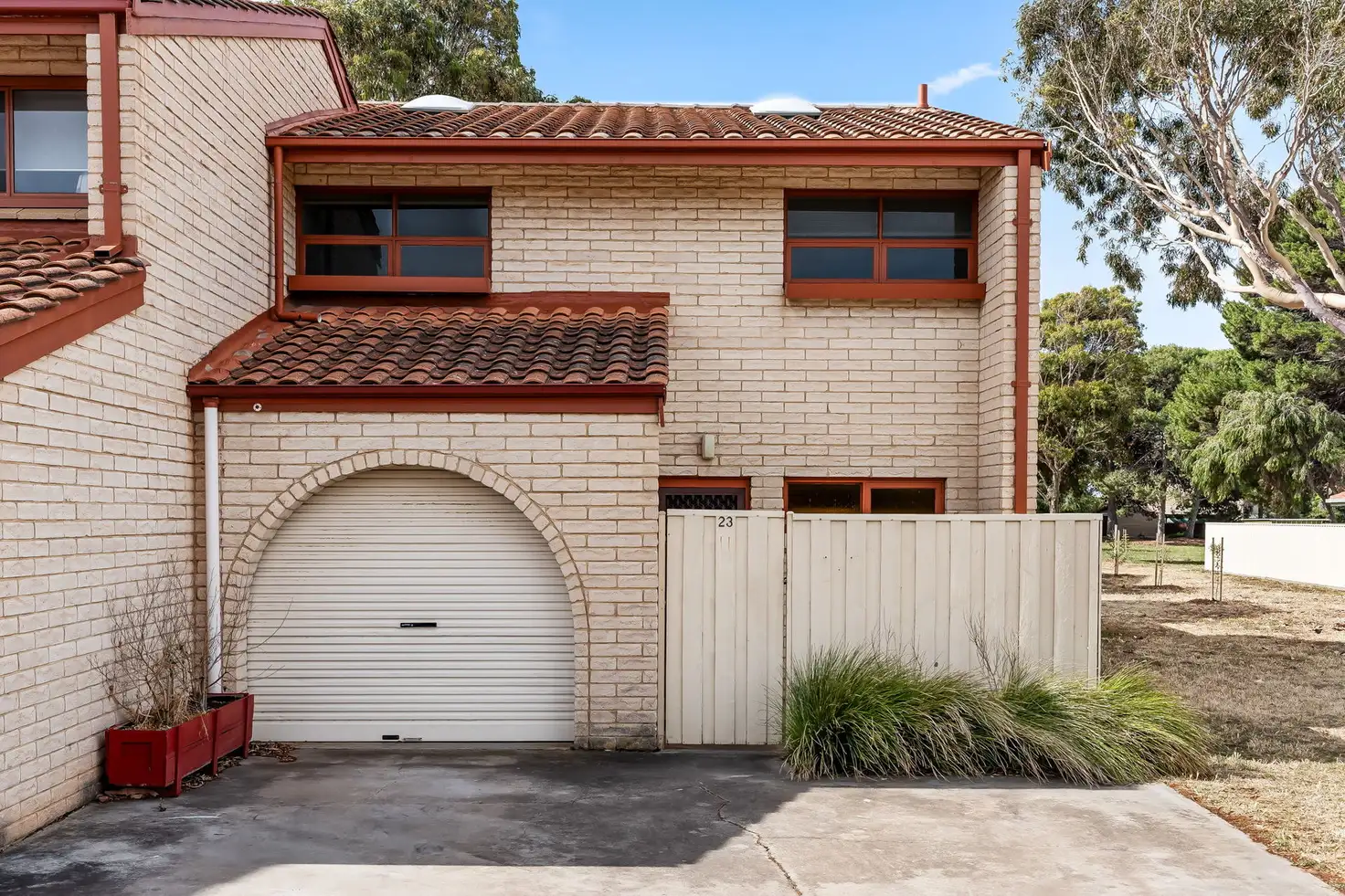 Main view of Homely townhouse listing, 23/7 Mooloola Way, West Lakes Shore SA 5020