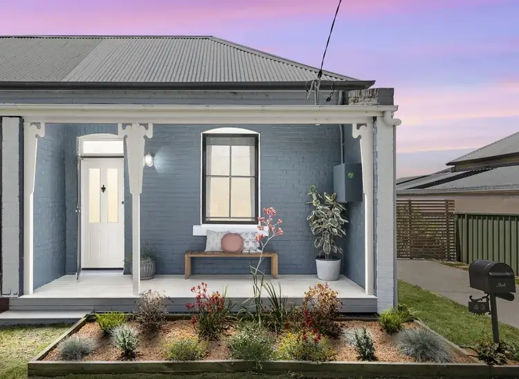 43 Third Street, Weston NSW 2326
