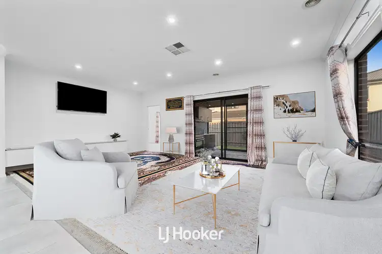 Fifth view of Homely house listing, 106 Rossiter Retreat, Cranbourne North VIC 3977