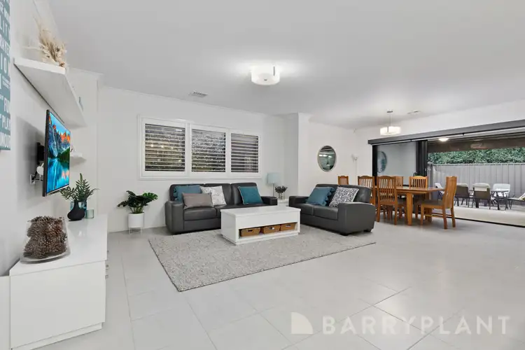 Fifth view of Homely house listing, 21 Queens Gardens, Bundoora VIC 3083