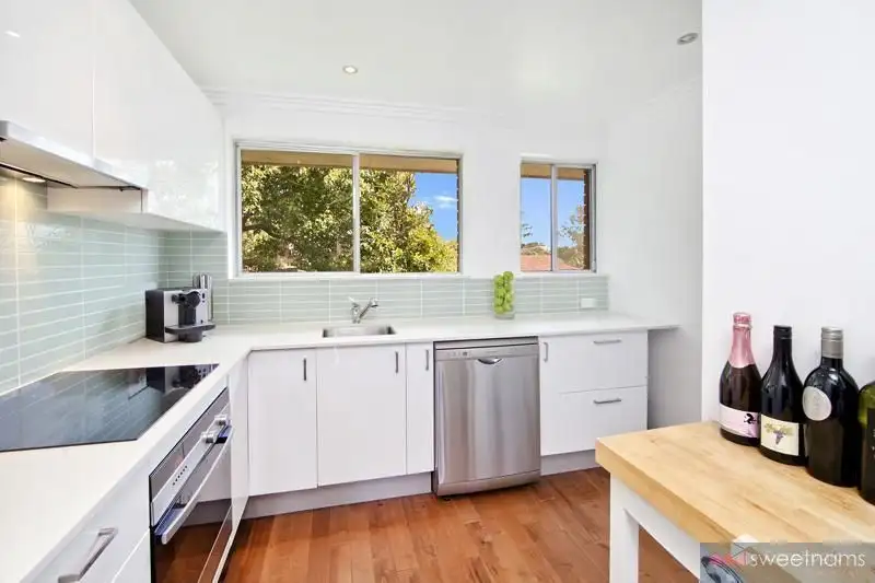 Main view of Homely apartment listing, 6/76 Oaks Avenue, Dee Why NSW 2099