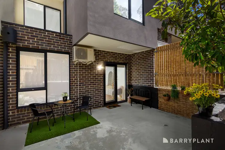 12/3-5 Milton Street, Ferntree Gully VIC 3156